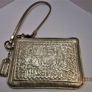 Coach poppy wristlet